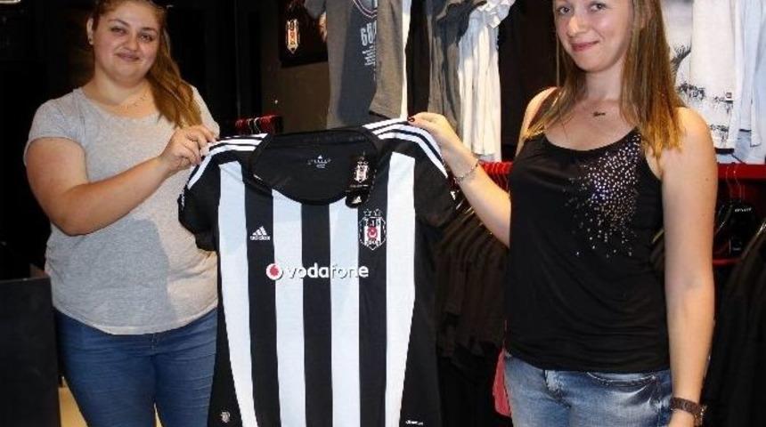 Taraftarlar Kartal Yuvaları&rsquo;na Akın Ettiler