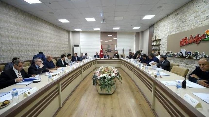 2016 Yılında 300 Cadde Ve Sokak Yenilenecek