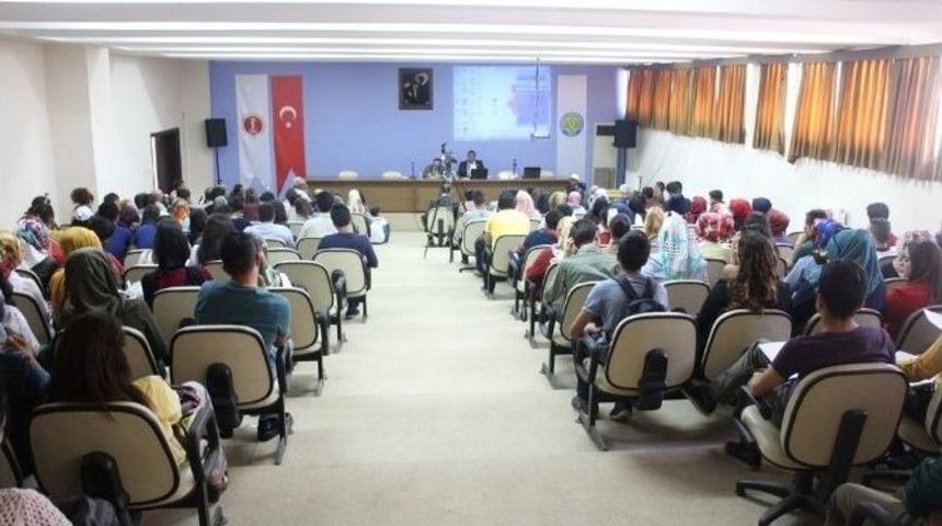 Engeliler Haftası Nedeniyle Konferans Verildi