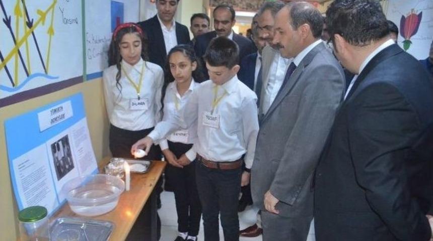 Gen&ccedil; Dahiler Buluşlarını Sergiledi