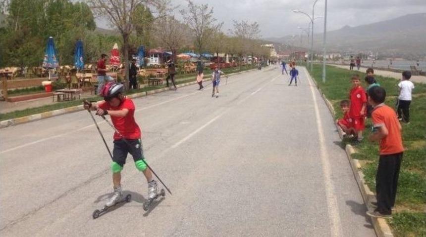 Tatvan&rsquo;da &ldquo;gen&ccedil;lik Haftası&rdquo; Etkinlikleri Başladı