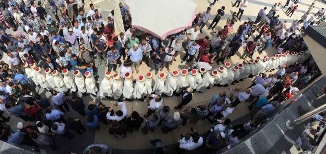 Hilaliye Eğitim Vakfı 41. Hafızlık Merasiminde 105 Hafız Mezun