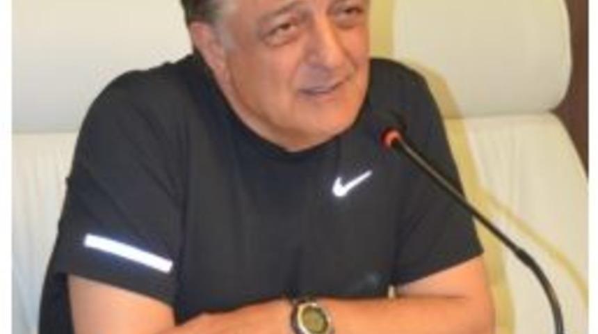 Vural: "oyuncularım Beni Heyecanlandırıyor"