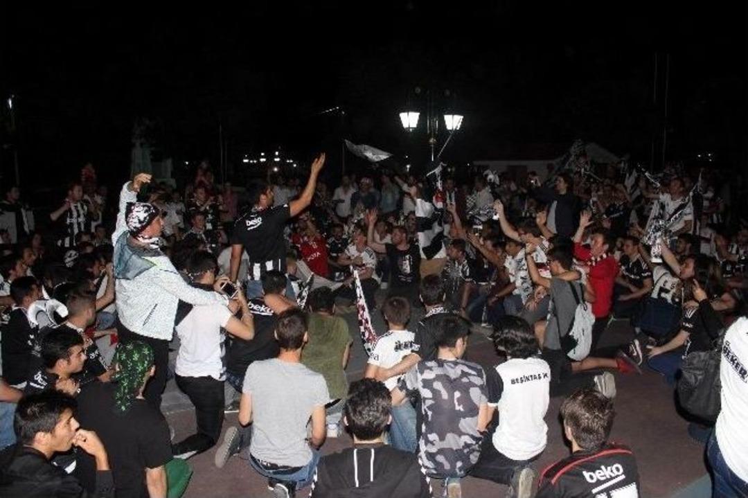 Beşiktaş Tekirdağ&rsquo;ı Salladı, Kutlamalara Galatasaraylılar Da Katıldı