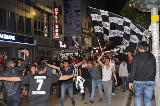 Van’da Beşiktaş’ın Şampiyonluk Coşkusu