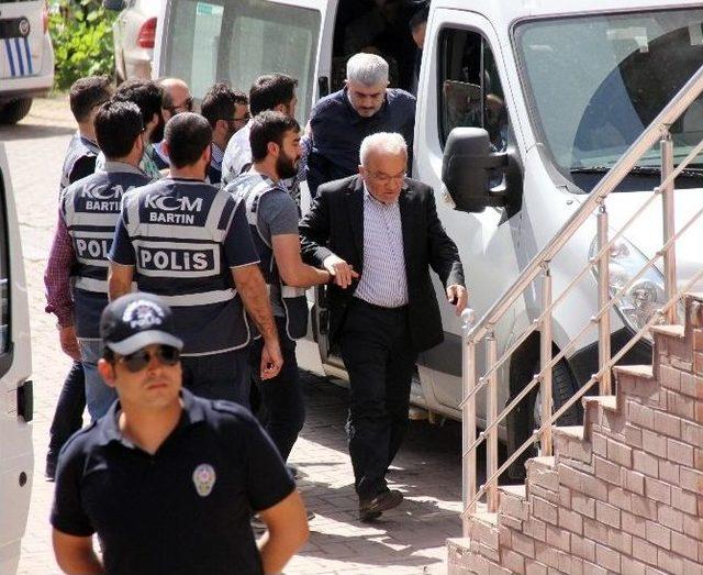 Bartın’da Fetö/pdy Operasyonunda 13 Kişi Tutuklandı