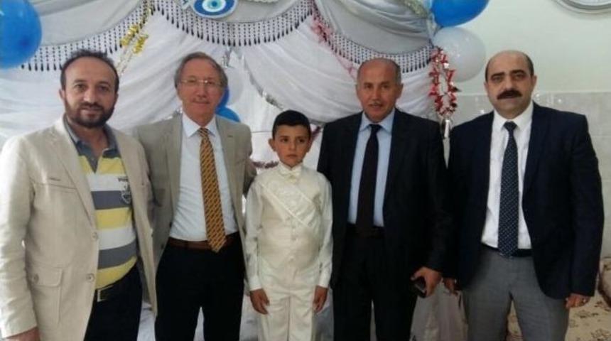 Turası Ailesi&rsquo;nin Mutlu G&uuml;n&uuml;