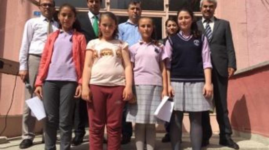 Ziraat Odası Başarılı &Ouml;ğrencilere Altın Dağıttı