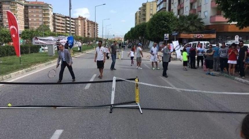 Sokak Tenisine Rekor Katılım