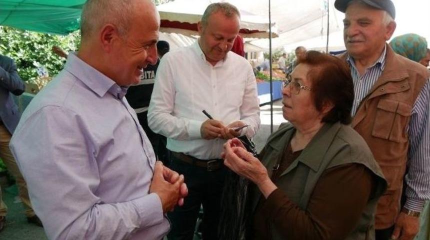 Akg&uuml;n Cumartesi Pazarında Vatandaşı Dinledi