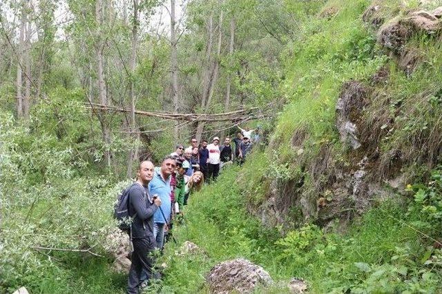 7.geleneksel B&uuml;nyan Dostları &lsquo;anneler G&uuml;n&uuml; Doğa Y&uuml;r&uuml;y&uuml;ş&uuml;&rsquo; Yapıldı 1
