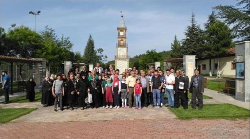 Konya G&ouml;rmeyenler Derneği &Uuml;yelerinden Bilecik Ziyareti