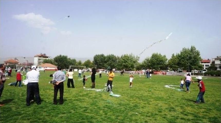 Sarıg&ouml;l&rsquo;de U&ccedil;urtma Şenliği