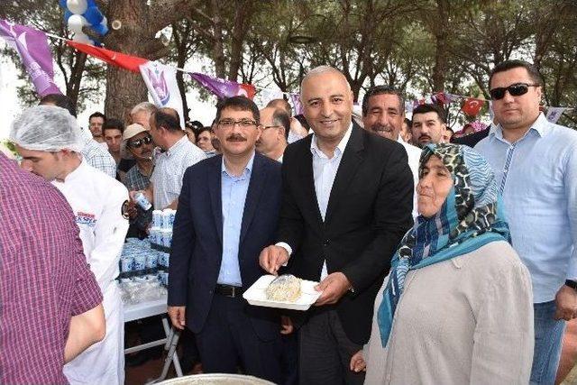 Keşkekler Başkan &Ccedil;elik&rsquo;ten 1