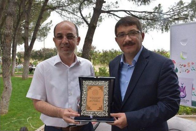 Keşkekler Başkan &Ccedil;elik&rsquo;ten 3