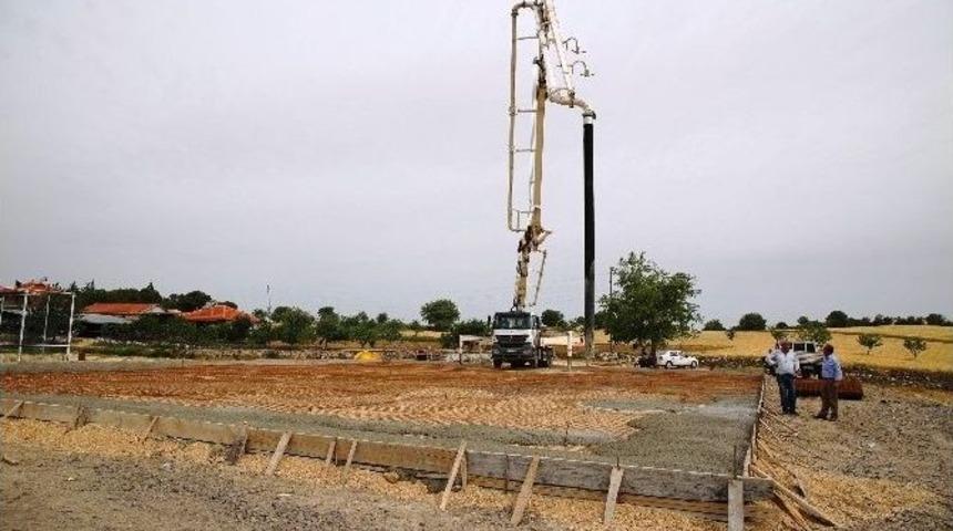 Kula&rsquo;ya Yeni D&uuml;ğ&uuml;n Salonu