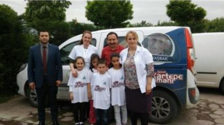 Kartepe Bilgi Evi &Ouml;ğrencileri, Hemşire Ablalarını Ziyaret Etti