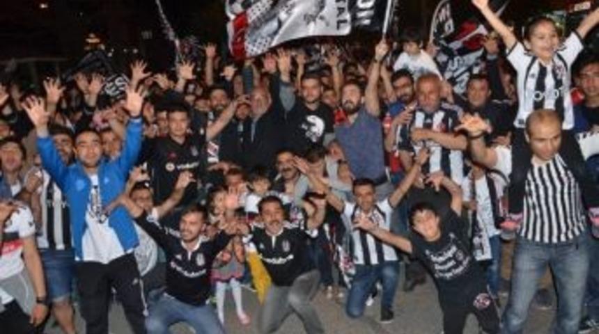 Beşiktaşlılar, Fikret Orman&rsquo;ı Şampiyonluk Kupası İle Birlikte Kırşehir&rsquo;e Davet Edecek