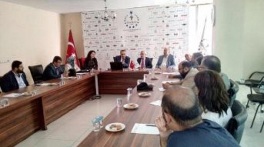 Yeşil Peynir &Uuml;reticilerine Fransa Gezisi Anlatıldı