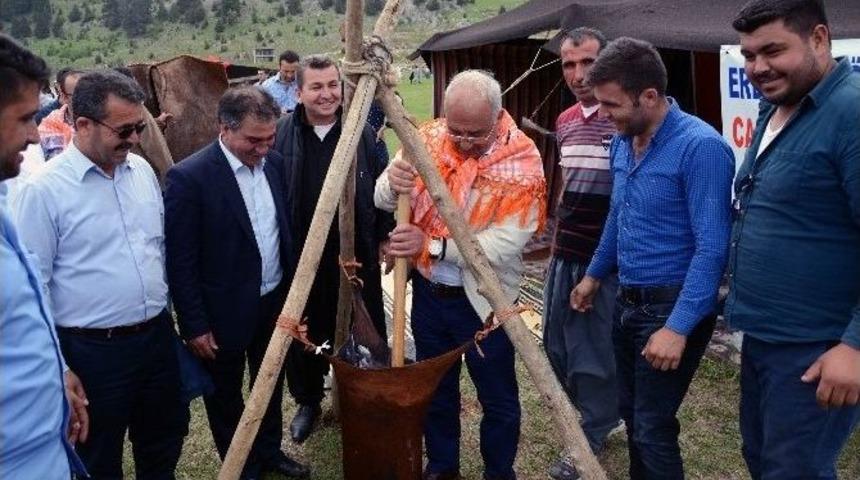 Toroslar Karatepe&rsquo;de Y&ouml;r&uuml;k Ş&ouml;leni