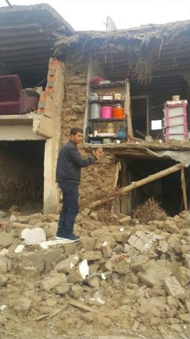 Mhp Heyeti Bombanın Patlatıldığı Mezrada İnceleme Yaptı 3