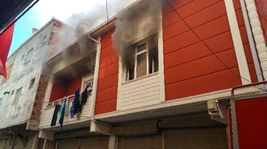 Ayvacık&rsquo;ta Ev Yangını