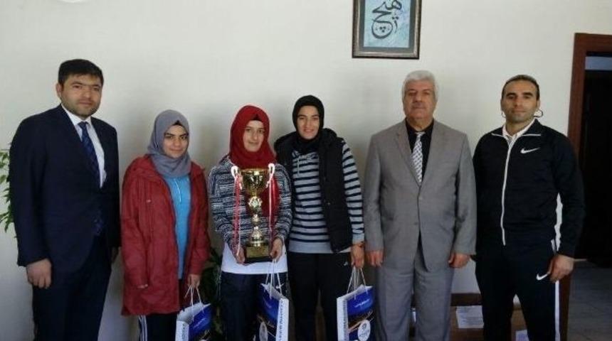 Büyükşehirin Tenisçilerinden Bir Başarı Daha