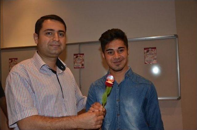 Yarışma &Ouml;d&uuml;lleri Sahiplerini Buldu 1