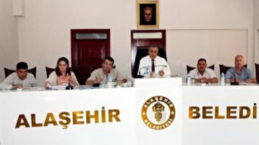 Alaşehir Belediyesi&rsquo;nden Yoğun İhale Mesaisi