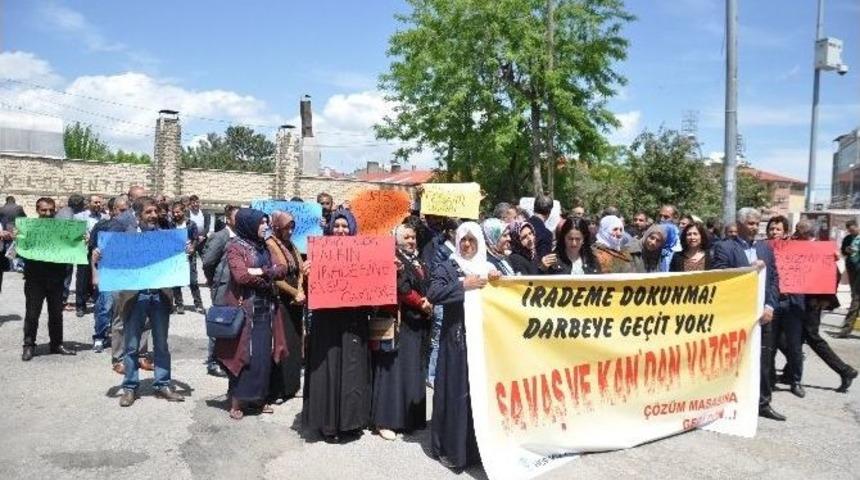 Hdp&rsquo;lilerin Oturma Eylemine İzin Verilmedi