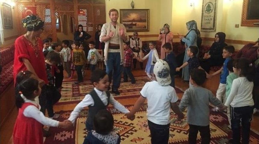 Pursaklar&rsquo;da Masal Festivali Başladı