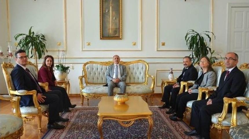 Sgk İl M&uuml;d&uuml;rl&uuml;ğ&uuml;&rsquo;nden Vali Salihoğlu&rsquo;na Ziyaret