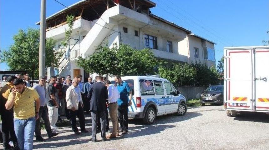 Lise &Ouml;ğrencisi Evinde &Ouml;l&uuml; Bulundu