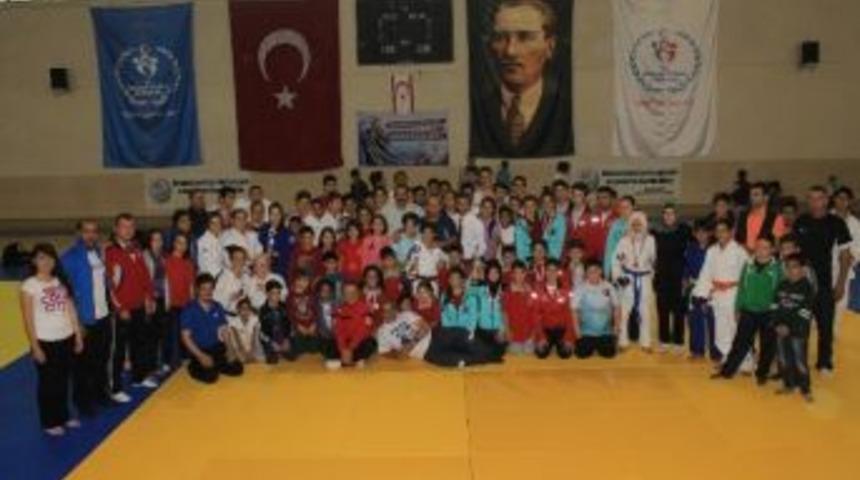 T&uuml;rk Dil Kupası Judo Şampiyonası Sona Erdi