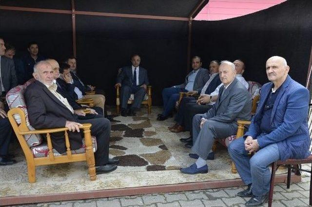 &Ouml;ğrenciler Yararına Kermes A&ccedil;ıldı 1