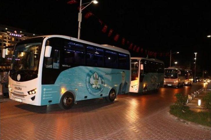 Manisalılar Kahraman Atalarının Huzurunda G1