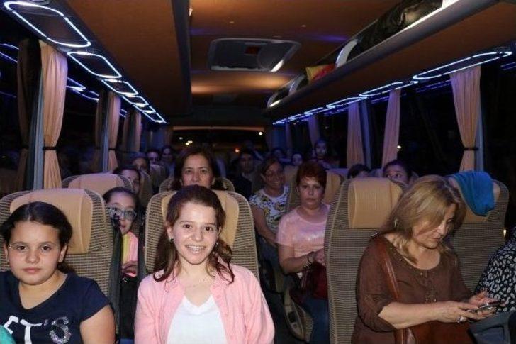 Manisalılar Kahraman Atalarının Huzurunda G2