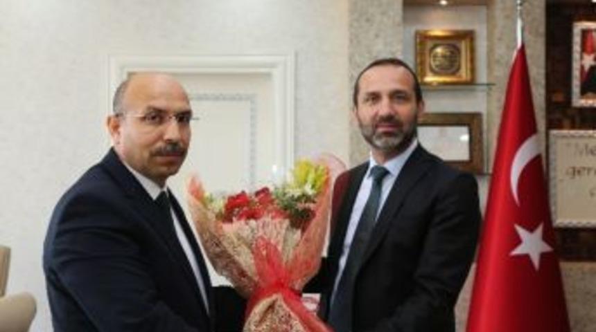 Sgk M&uuml;d&uuml;r&uuml;nden Başkan &Ccedil;amyar&rsquo;a Ziyaret