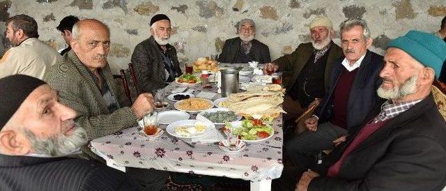 Erzurum’un Sorunları Ortak Akıl Ve İstişare İle Çözülüyor