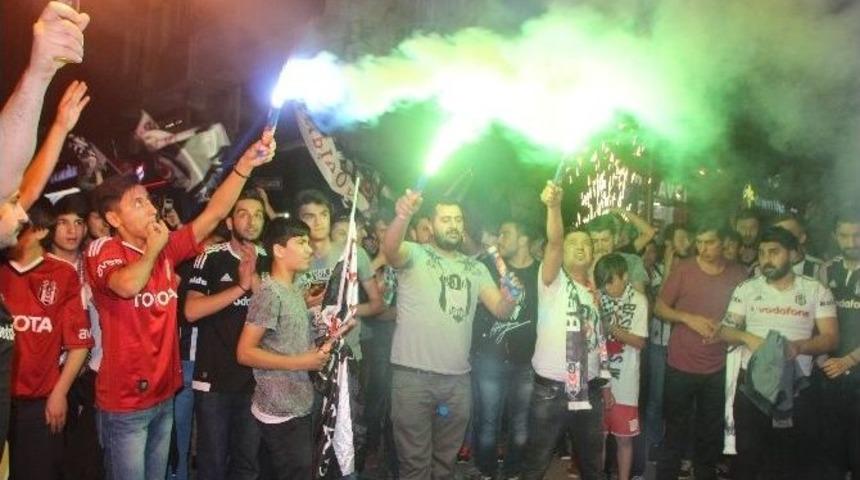 Bilecikli Beşiktaşlılar Şampiyonluk Gecesinde Buluşuyor
