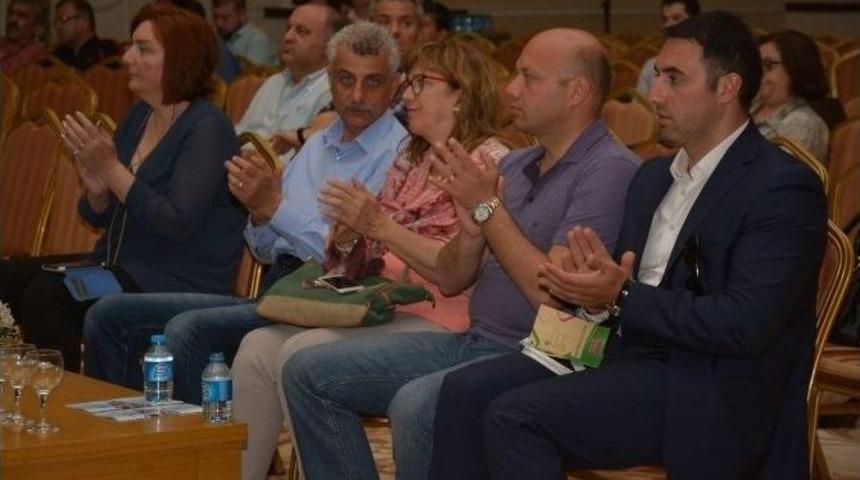 B&uuml;y&uuml;kşehir, &Ccedil;evre Ve Sağlık Kongresi&rsquo;ne Katıldı