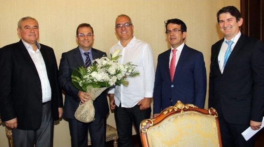 Vali T&uuml;rker&rsquo;e &Ccedil;i&ccedil;ek Festivali Daveti