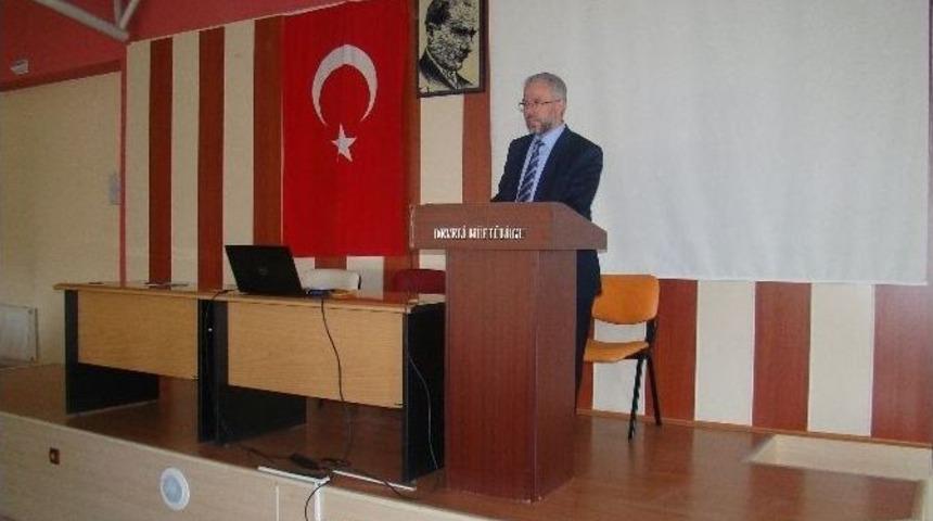 Hac Eğitim Seminerleri Başladı