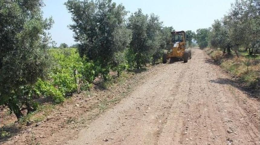 Belediye Ova Yollarında Kış Şartlarının İzlerini Siliyor