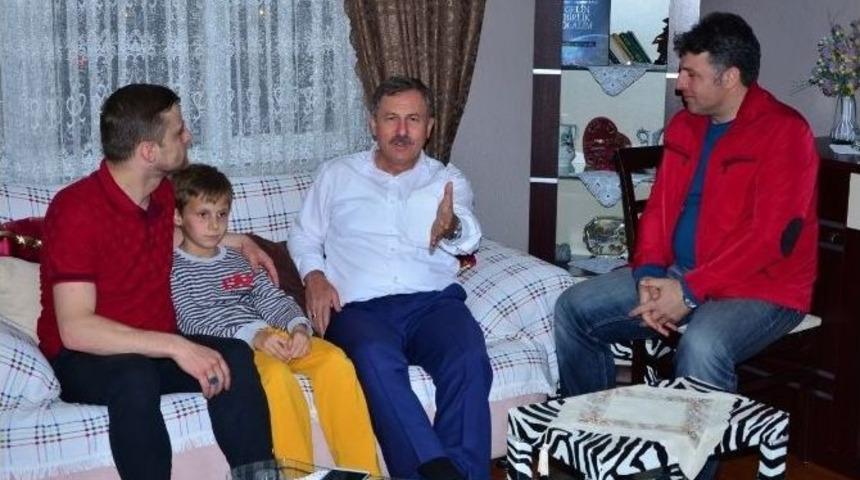 Kavuk&ccedil;u&rsquo;ya Sel&ccedil;uk &Ouml;zdağ Sahip &Ccedil;ıktı