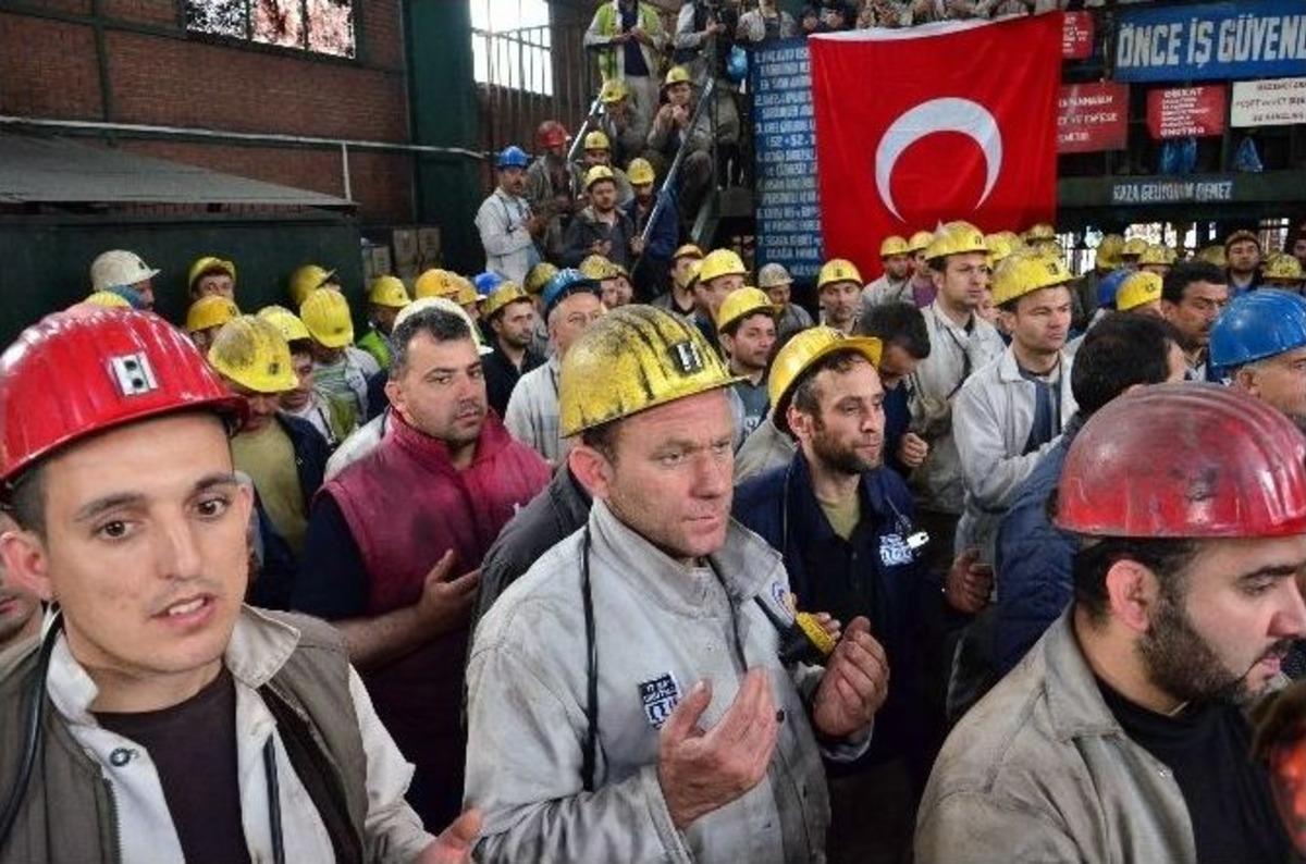 Maden Faciasında Hayatını Kaybeden 30 Madenci Dualarla Anıldı