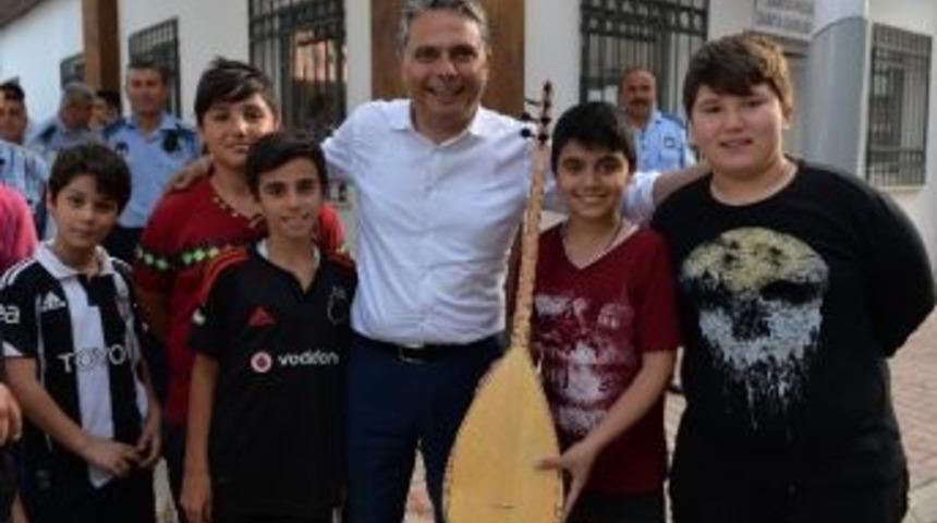 Başkan Uysal&rsquo;dan Hediye Bağlama