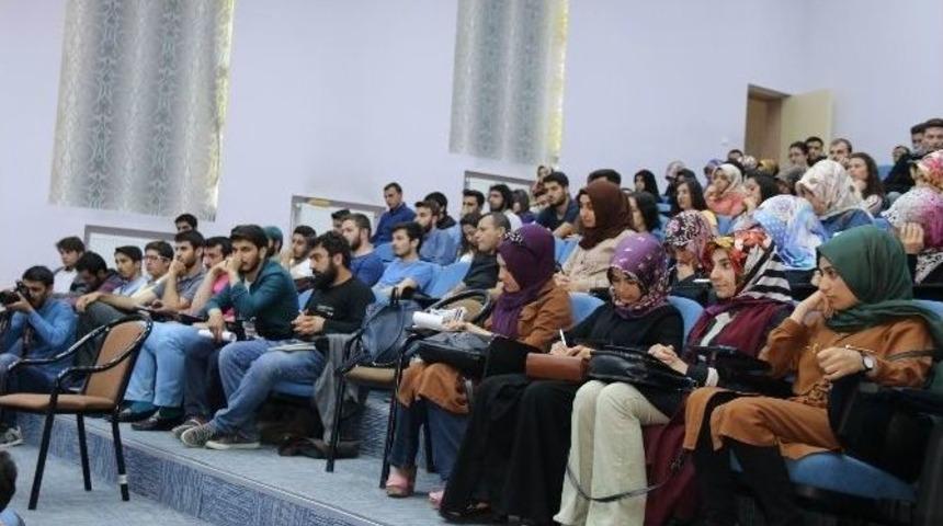 Er&uuml;&rsquo;de Aliya İzzetbegovi&ccedil; Anlatıldı