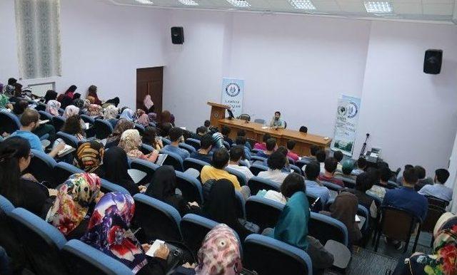 Er&uuml;&rsquo;de Aliya İzzetbegovi&ccedil; Anlatıldı 1