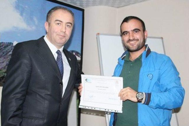 Engelli Girişimciler Sertifikalarını Aldı 1